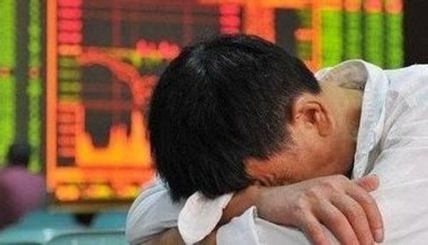暴落 バブル崩壊 中国経済 中国金融 シャドウバンク 中国株 上海株